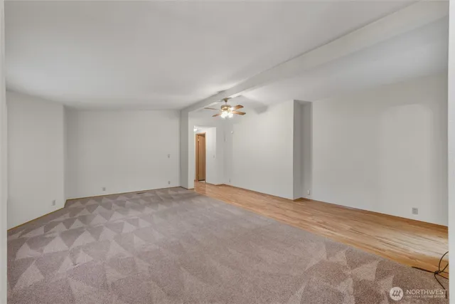 a view of empty room