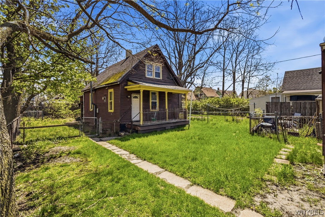 67 Halbert Street Buffalo, NY 14214 - Photo 14 of 48