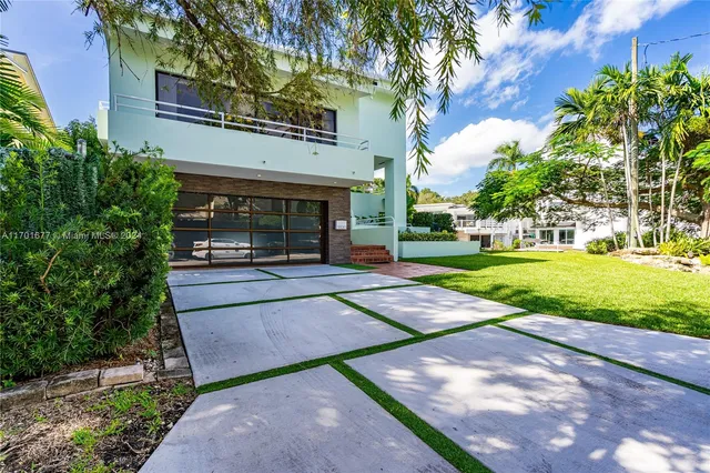 $22,000 | 3520 Rockerman Road, Miami, FL 33133