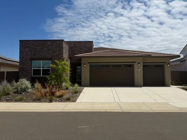 $724,500 | 3027 Pocosol Way, Rancho Cordova, CA 95742