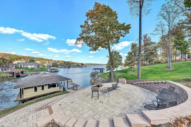 $2,299,000 | 803 Compass Cove Circle, Moneta, VA 24121