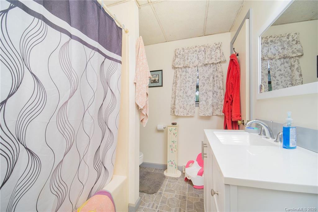 6514 Comm Scope Road Catawba, NC 28609 - Photo 16 of 29 Gallery Image 16