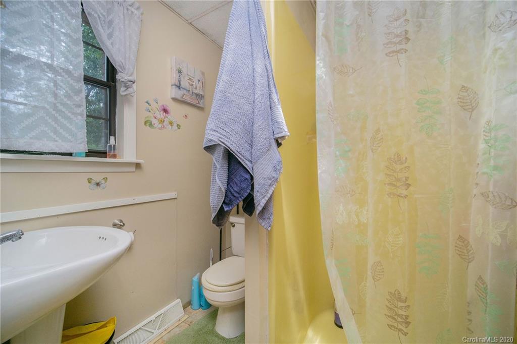6514 Comm Scope Road Catawba, NC 28609 - Photo 21 of 29 Gallery Image 21