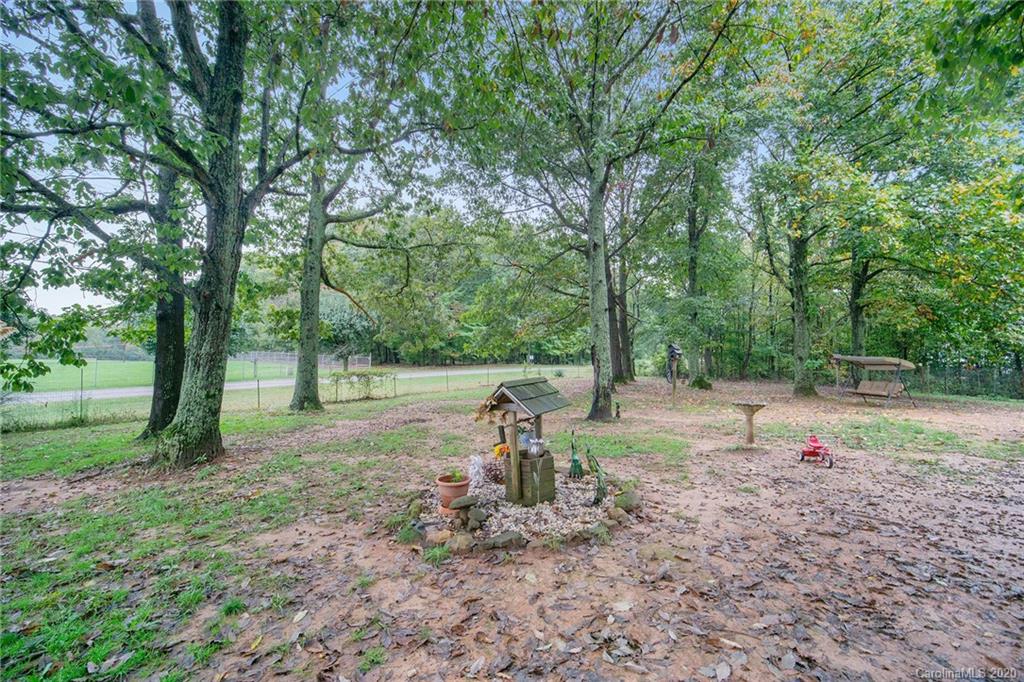 6514 Comm Scope Road Catawba, NC 28609 - Photo 5 of 29 Gallery Image 5