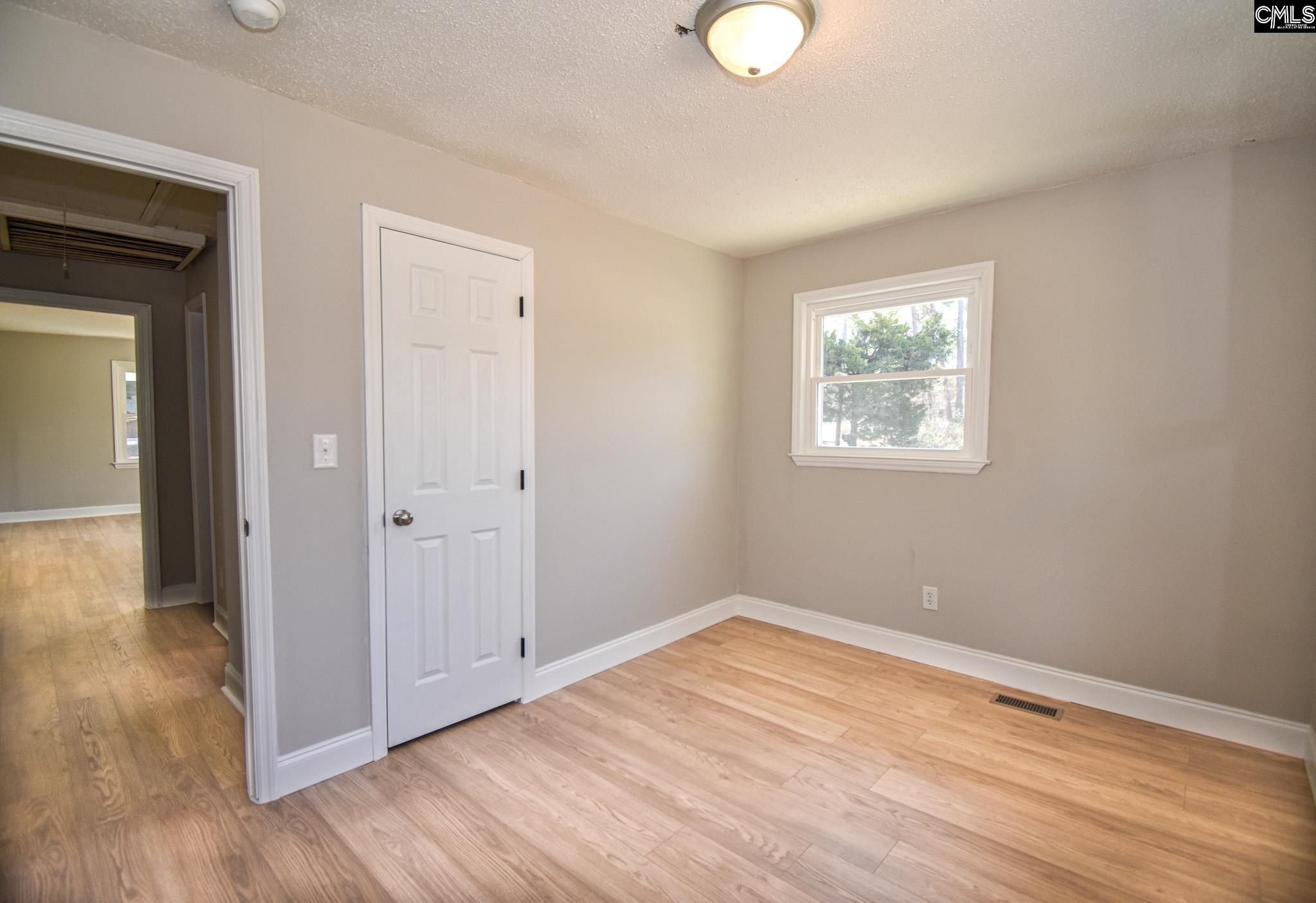 5400 Pinestraw Road Columbia, SC 29206 - Photo 17 of 39