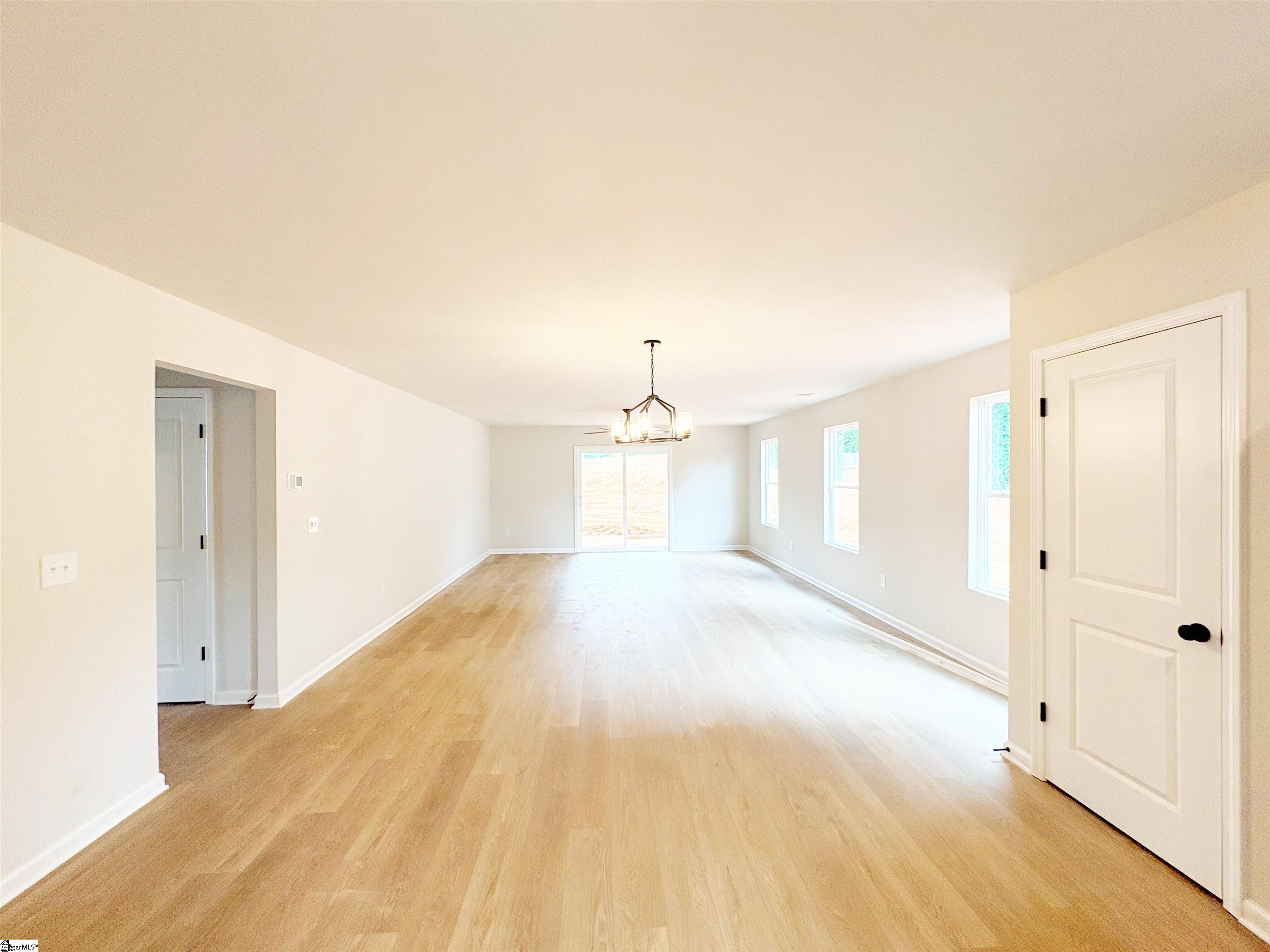 603 South Mountain View Road Greer, SC 29651 - Photo 6 of 27