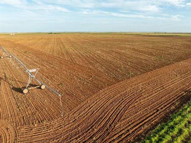 $985,000 | 2 Ranch Road 2163, Weinert, TX 76388