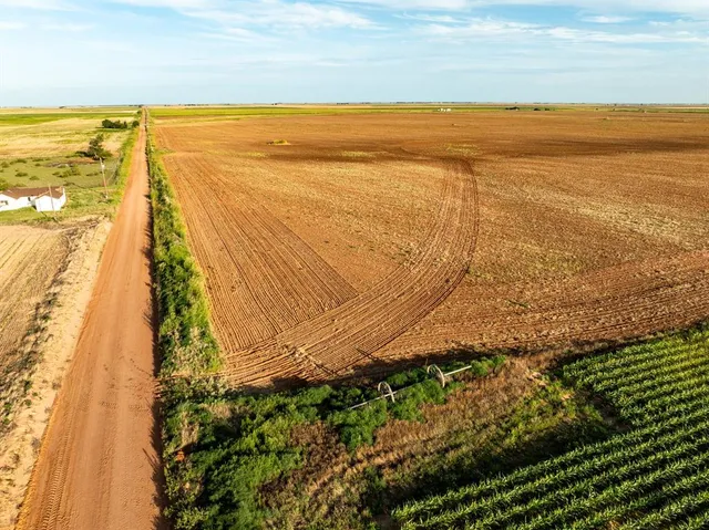 $985,000 | 2 Ranch Road 2163, Weinert, TX 76388