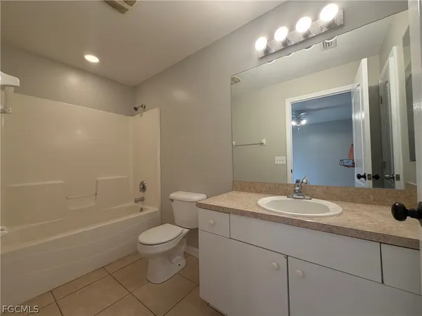 $1,675 | 1405 West 13th Street, Lehigh Acres, FL 33972