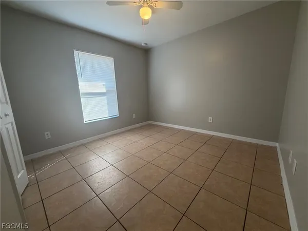 $1,675 | 1405 West 13th Street, Lehigh Acres, FL 33972