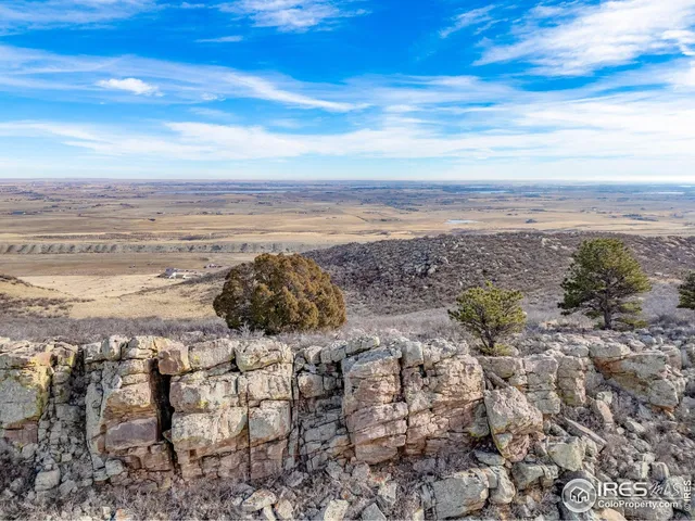 a view of mountain and mountain view