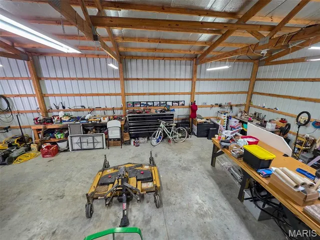 $299,000 | 10045 Freeman Spur Blacktop, West Frankfort, IL 62896