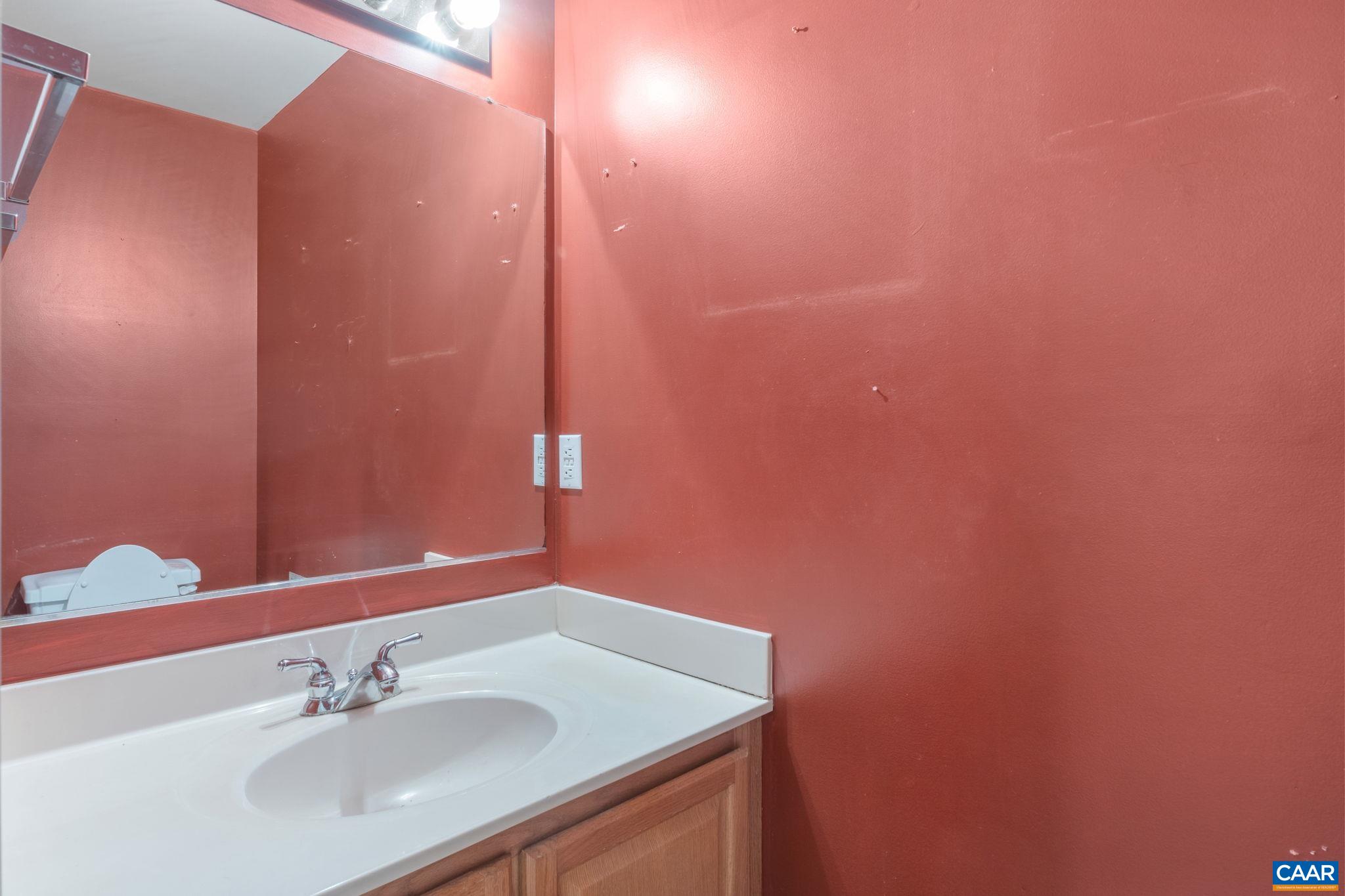 1665 Miller School Road Charlottesville, VA 22903 - Photo 11 of 25 Gallery Image 11