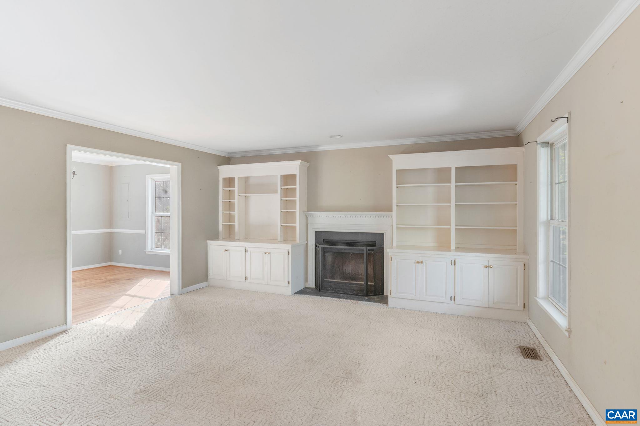 1665 Miller School Road Charlottesville, VA 22903 - Photo 4 of 25 Gallery Image 4