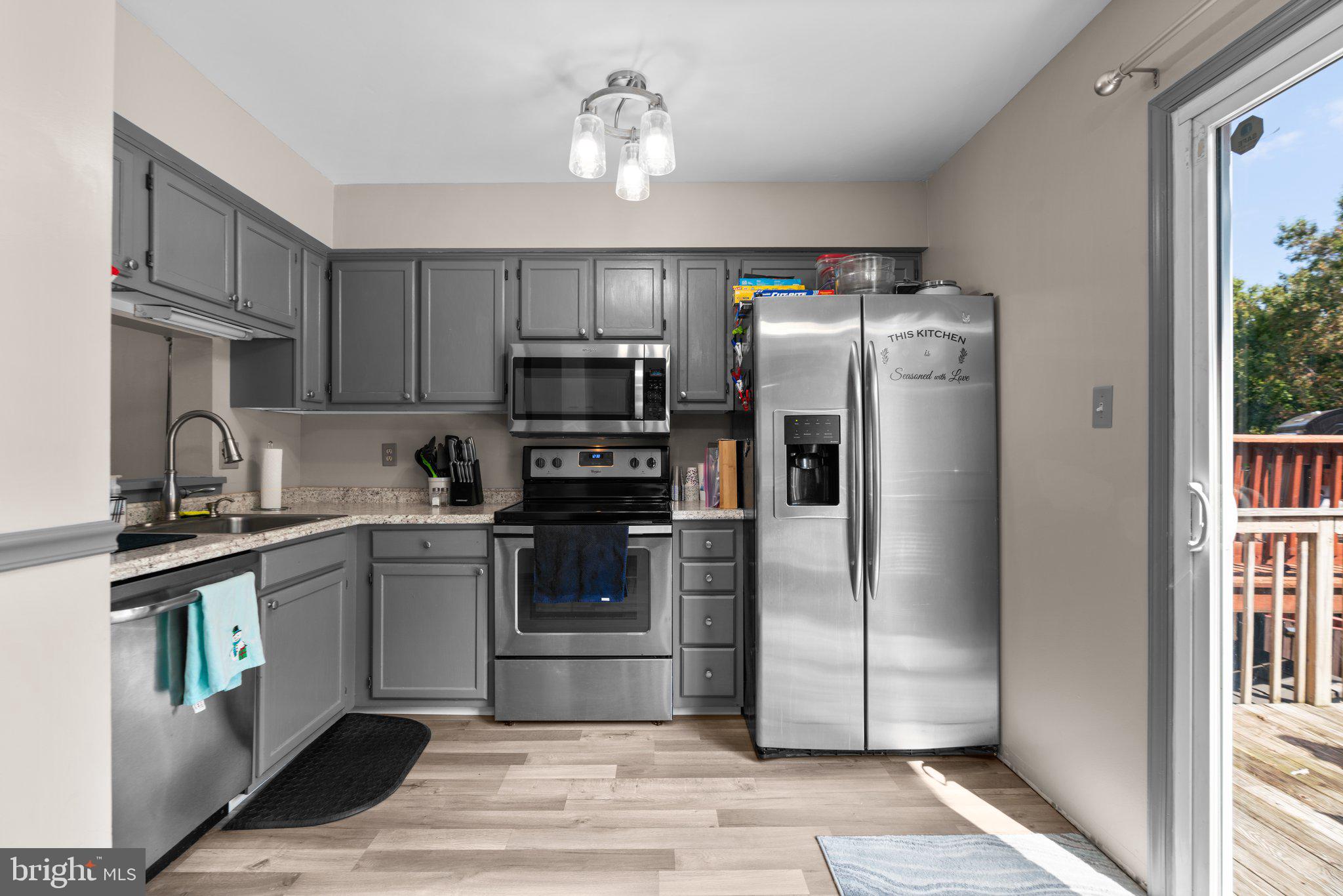 8167 Turn Loop Road Glen Burnie, MD 21061 - Photo 11 of 41 Gallery Image 11