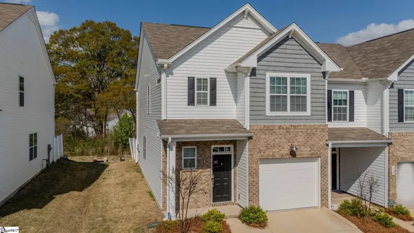 $2,100 | 14 Loebner Lane, Simpsonville, SC 29680