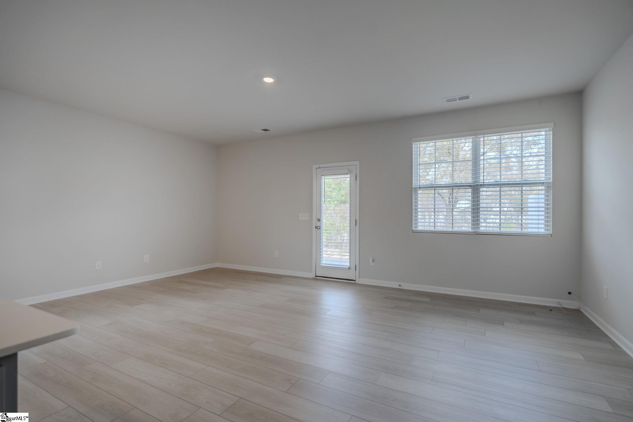 14 Loebner Lane Simpsonville, SC 29680 - Photo 7 of 42