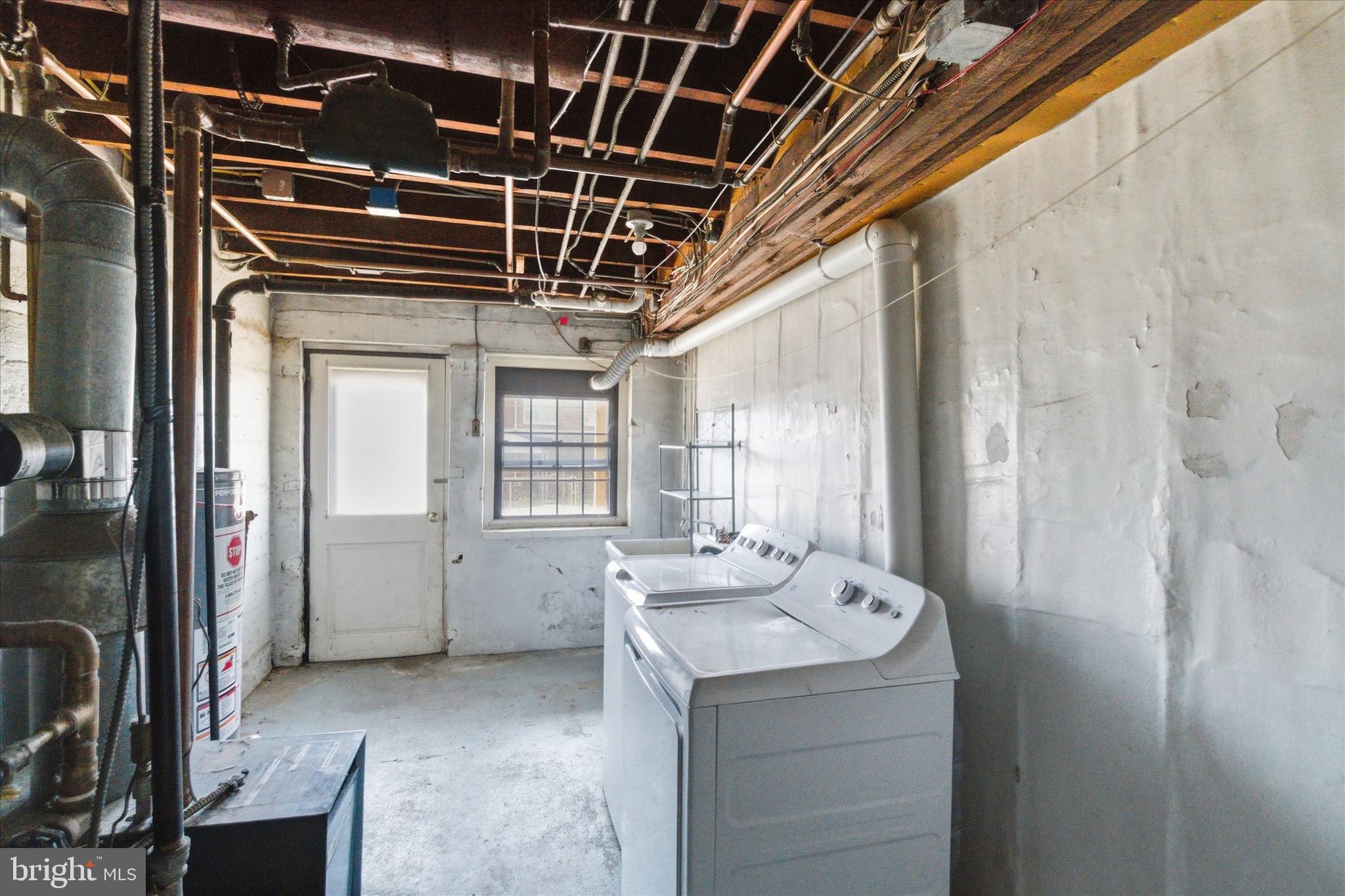 315 Sunset Road Reading, PA 19611 - Photo 16 of 20 a view of utility room