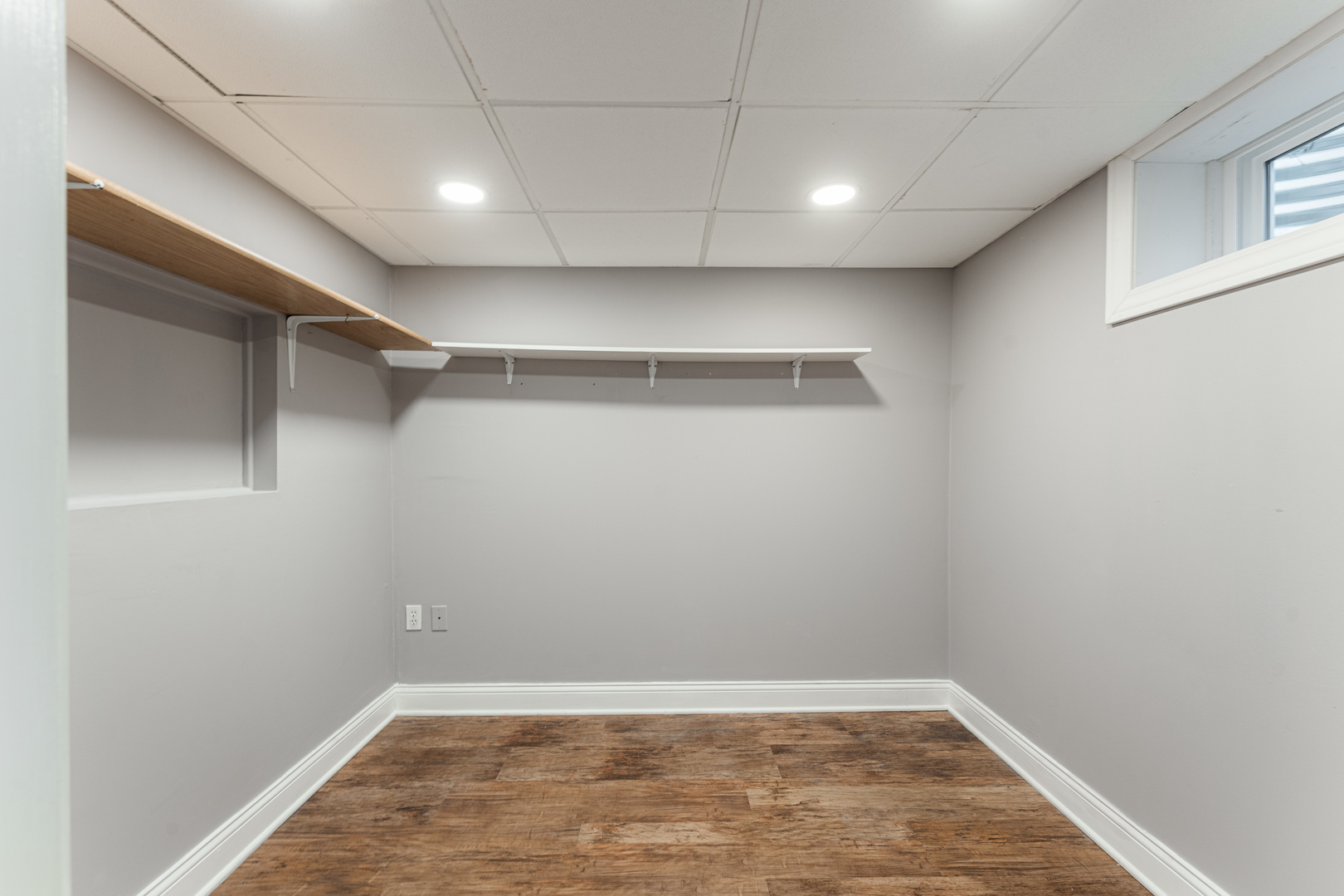 239 Nordic Road Bloomingdale, IL 60108 - Photo 21 of 40 a view of empty room