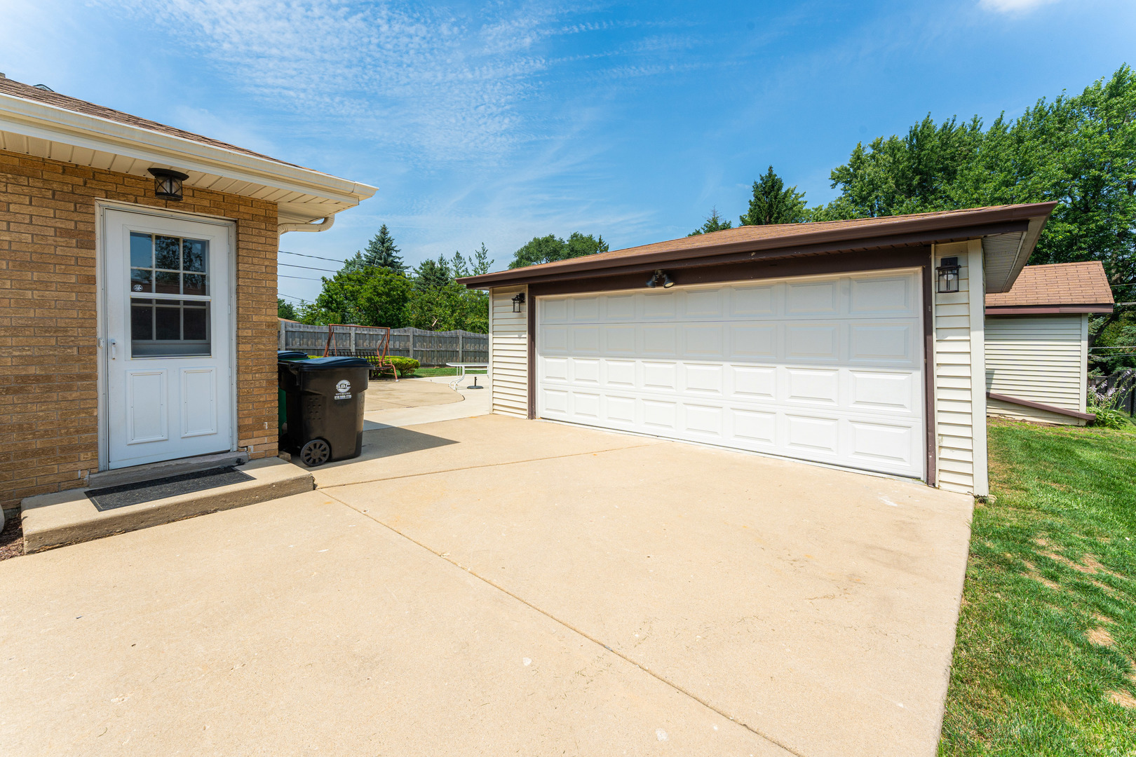 239 Nordic Road Bloomingdale, IL 60108 - Photo 25 of 40