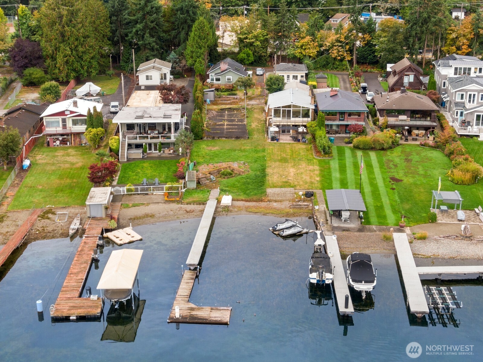 10008 Rainier Avenue South Seattle, WA 98178 - Photo 12 of 40 a view of a city