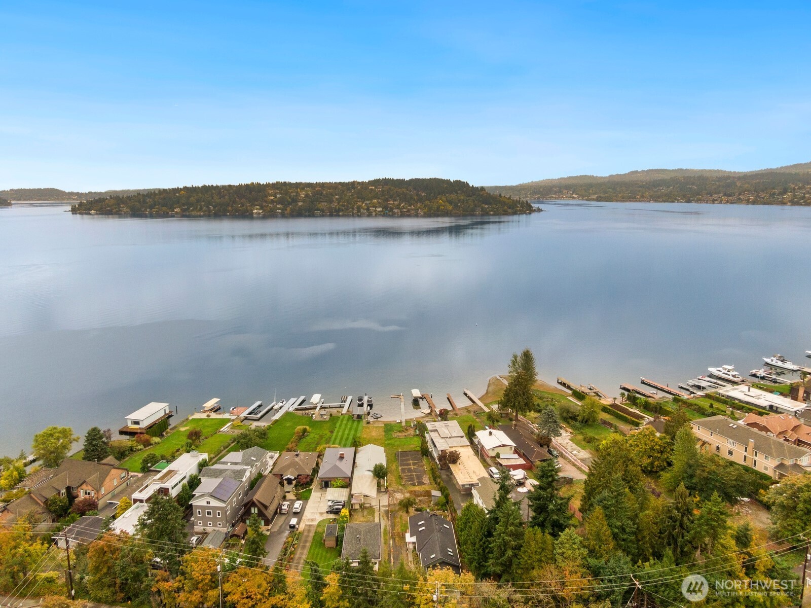10008 Rainier Avenue South Seattle, WA 98178 - Photo 9 of 40 a view of lake