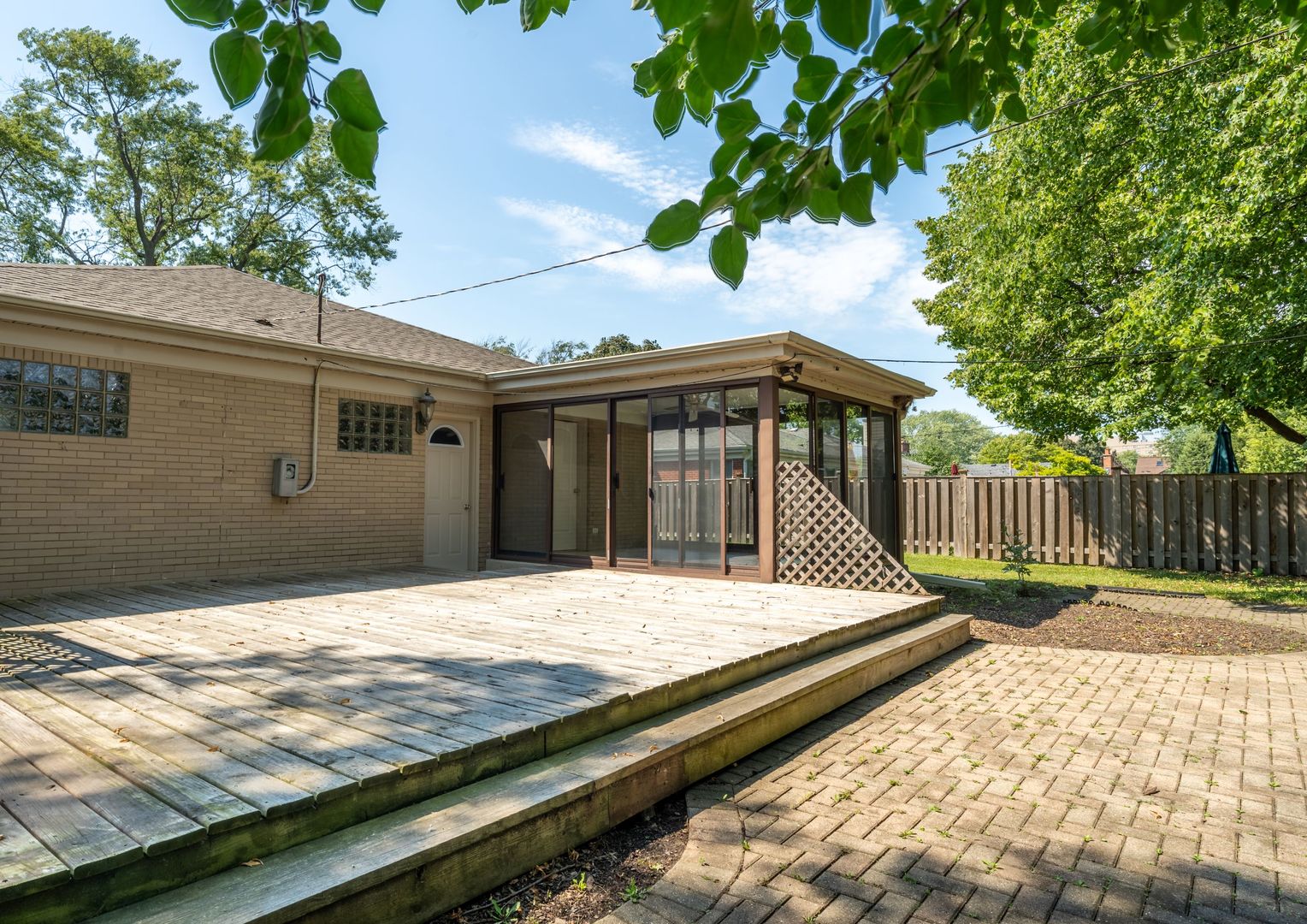 1375 Parkside Drive Park Ridge, IL 60068 - Photo 31 of 40 Gallery Image 31