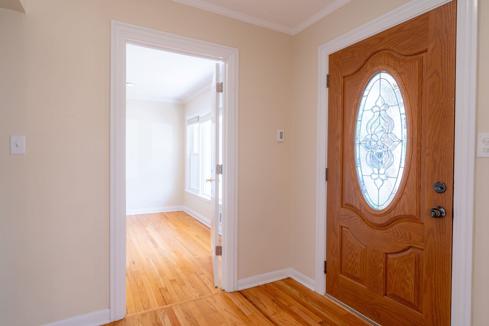1375 Parkside Drive Park Ridge, IL 60068 - Photo 4 of 40 Gallery Image 4