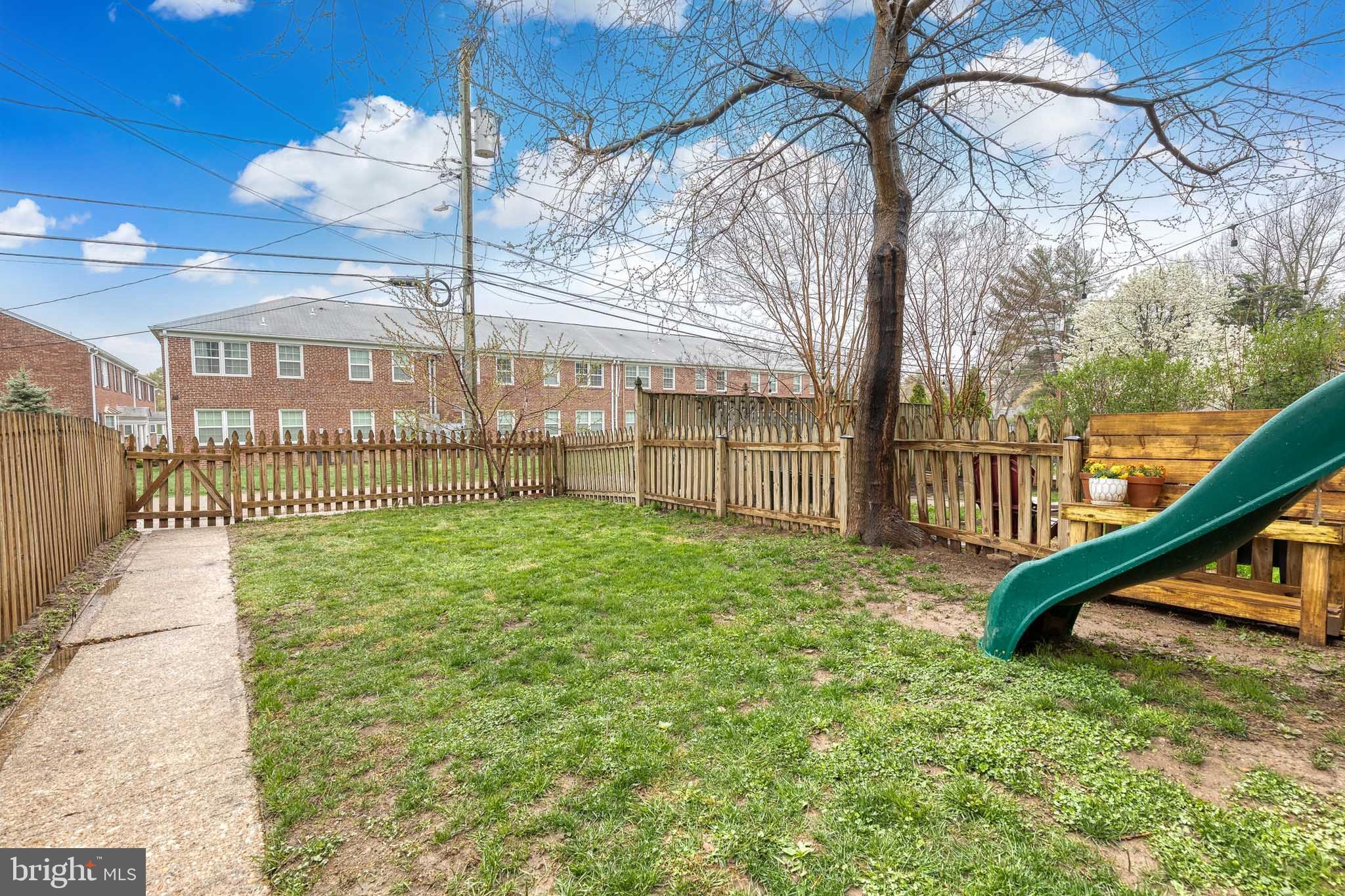31 Regester Avenue Baltimore, MD 21212 - Photo 37 of 38 a view of backyard with a small cabin