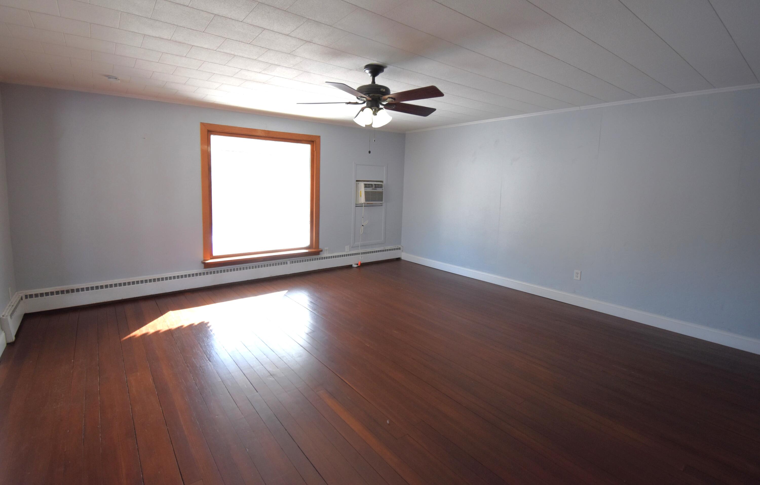 326 South Cullen Street Rensselaer, IN 47978 - Photo 17 of 47 3000x1914