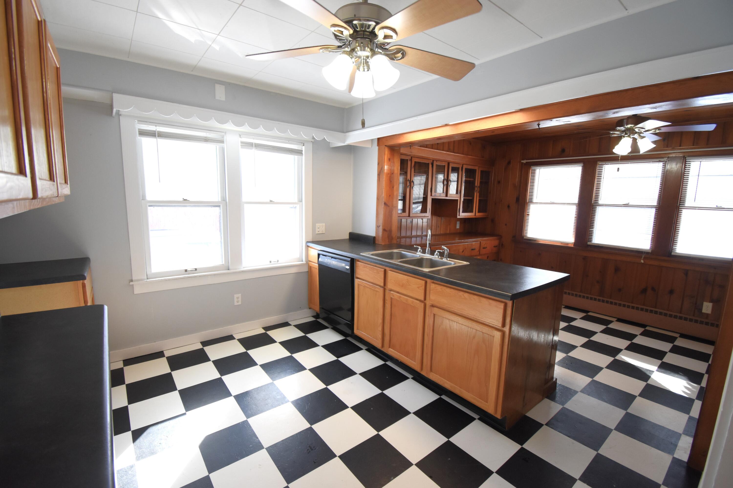 326 South Cullen Street Rensselaer, IN 47978 - Photo 21 of 47 3000x2000