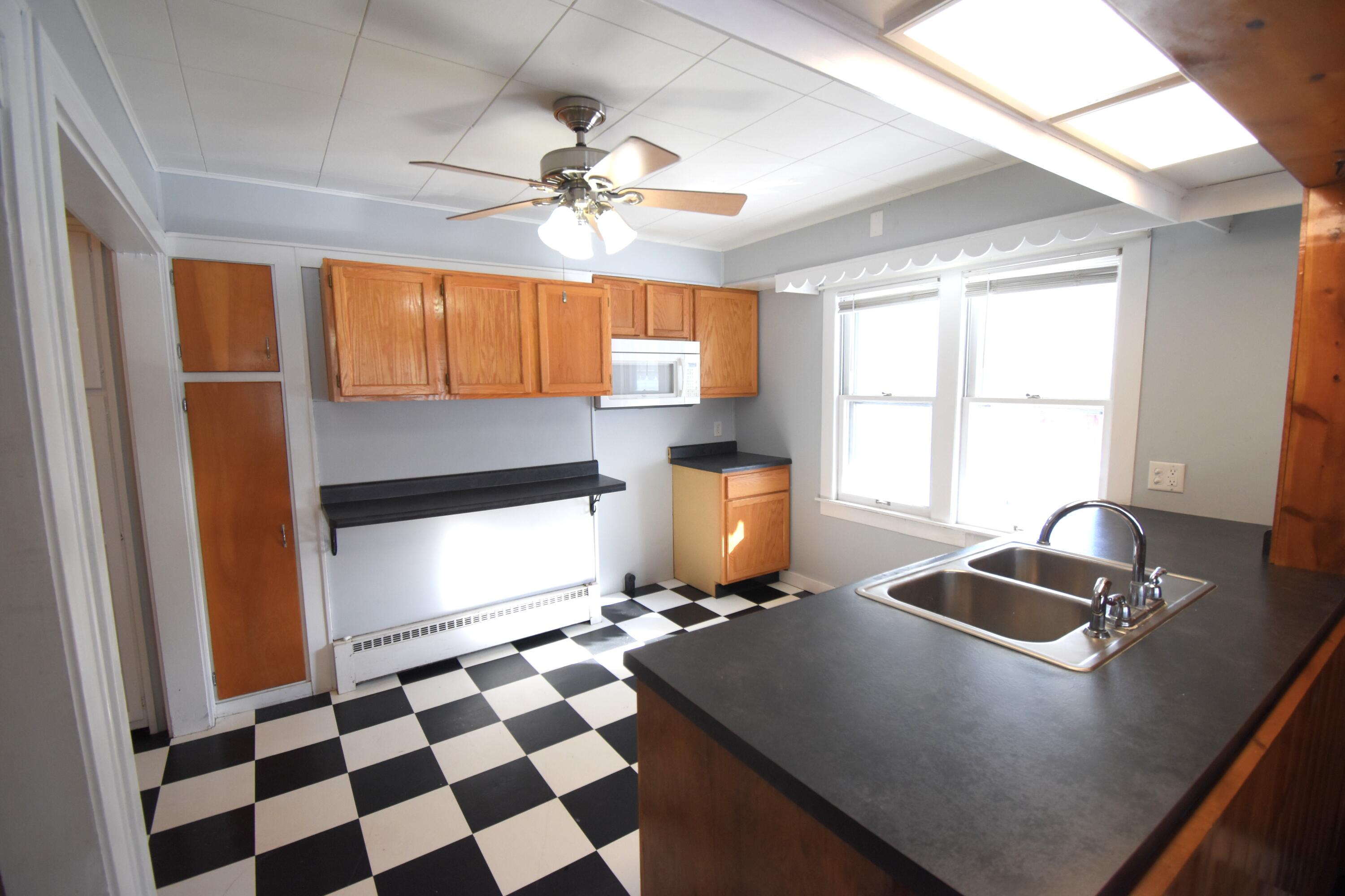 326 South Cullen Street Rensselaer, IN 47978 - Photo 22 of 47 3000x2000