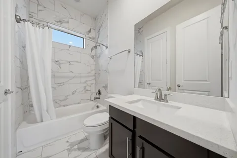 $349,000 | 118 North Hutcheson Street, Houston, TX 77003