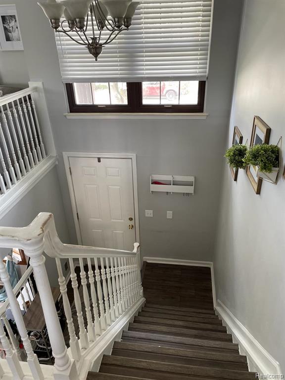 22271 Derby Road Woodhaven, MI 48183 - Photo 16 of 23
