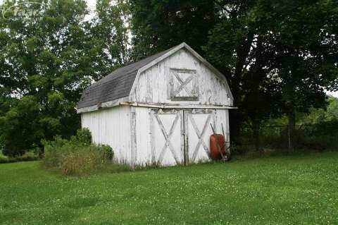 1948 North Elba Road Lapeer, MI 48446 - Photo 35 of 37 20366472-34.JPG