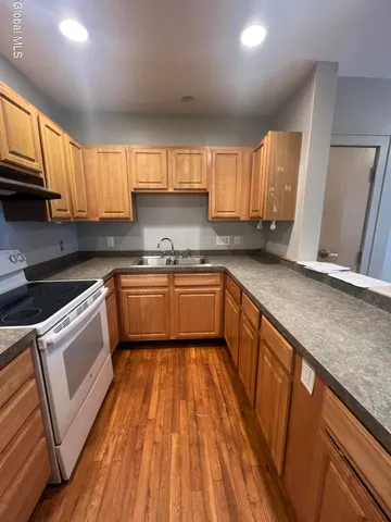 $1,500 | 26 Trinity Place, Unit FIRST, Albany, NY 12202