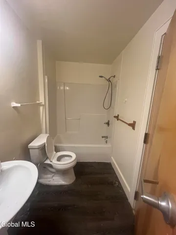 $1,500 | 26 Trinity Place, Unit FIRST, Albany, NY 12202