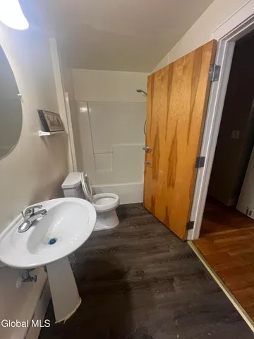 $1,500 | 26 Trinity Place, Unit FIRST, Albany, NY 12202