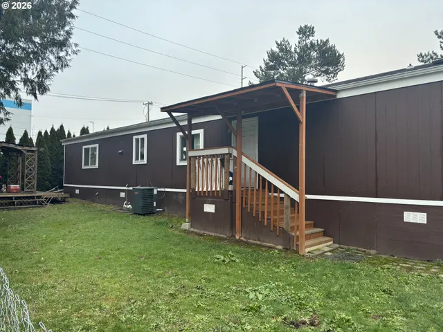 $77,900 | 23200 Northeast Sandy Boulevard, Unit 57, Wood Village, OR 97060