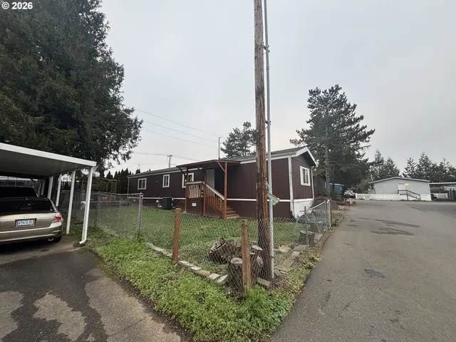 $77,900 | 23200 Northeast Sandy Boulevard, Unit 57, Wood Village, OR 97060