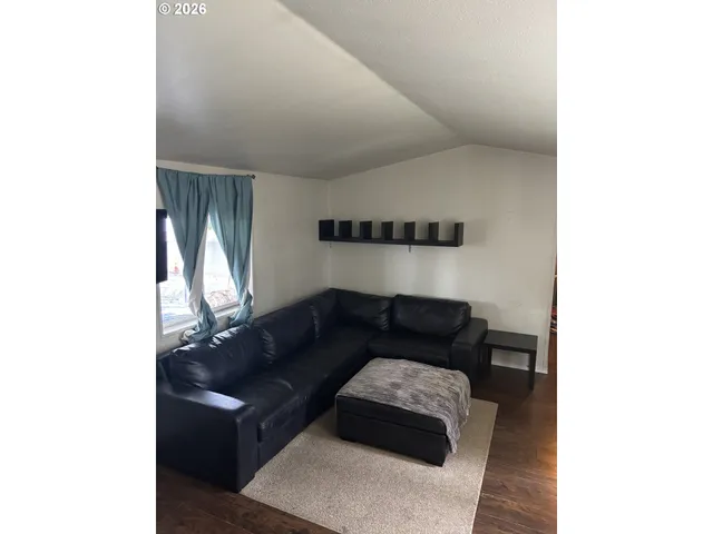 $77,900 | 23200 Northeast Sandy Boulevard, Unit 57, Wood Village, OR 97060