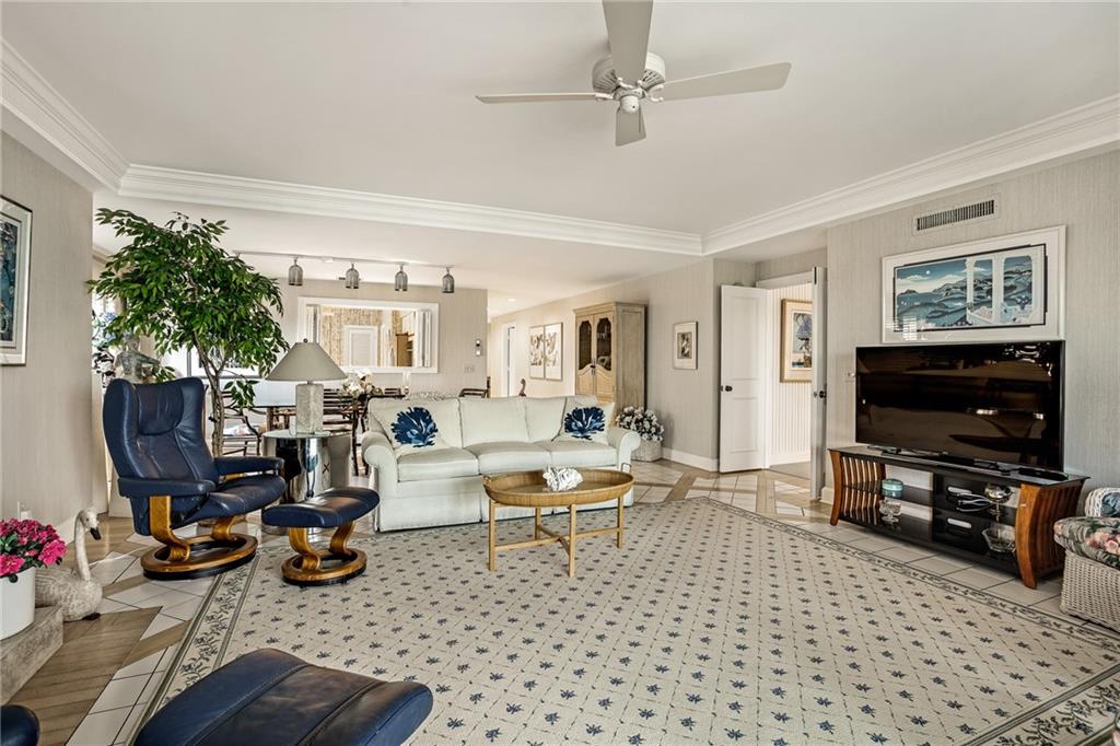 1901 Bay Road, Unit 301 Vero Beach, FL 32963 - Photo 8 of 36 Gallery Image 8
