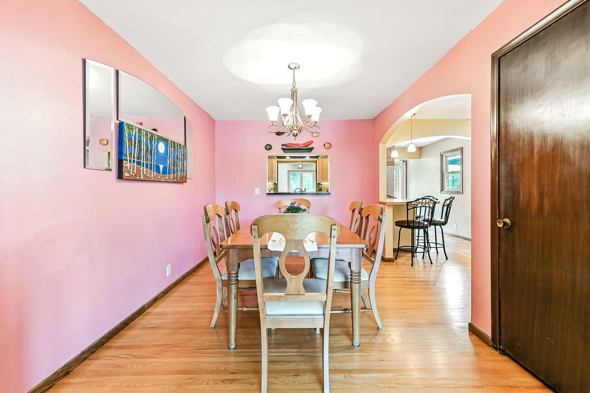 11309 Goodrich Road Bloomington, MN 55437 - Photo 12 of 50 Gallery Image 12