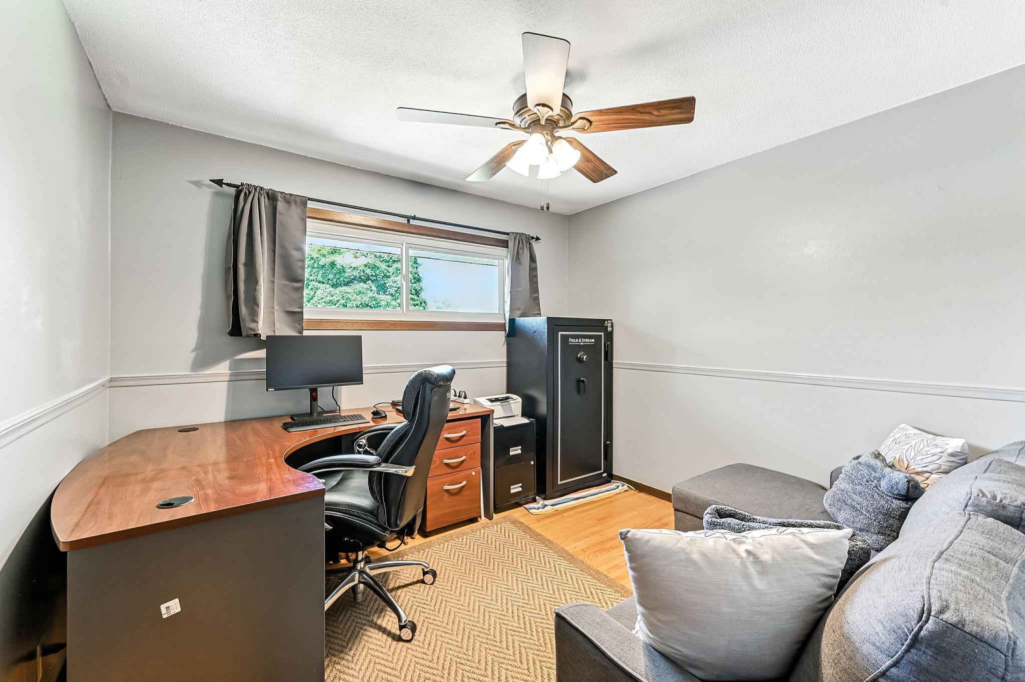 11309 Goodrich Road Bloomington, MN 55437 - Photo 24 of 50 Gallery Image 24