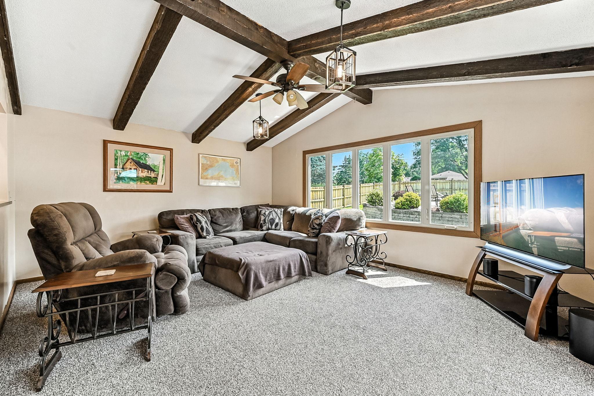 11309 Goodrich Road Bloomington, MN 55437 - Photo 4 of 50 Gallery Image 4
