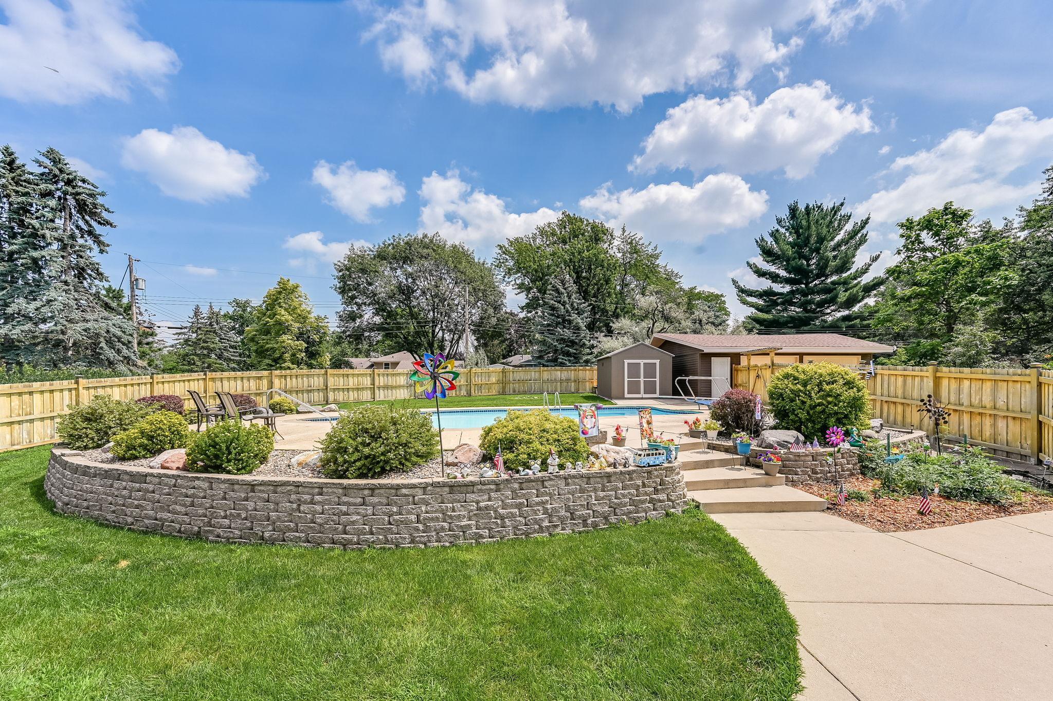 11309 Goodrich Road Bloomington, MN 55437 - Photo 41 of 50 Gallery Image 41