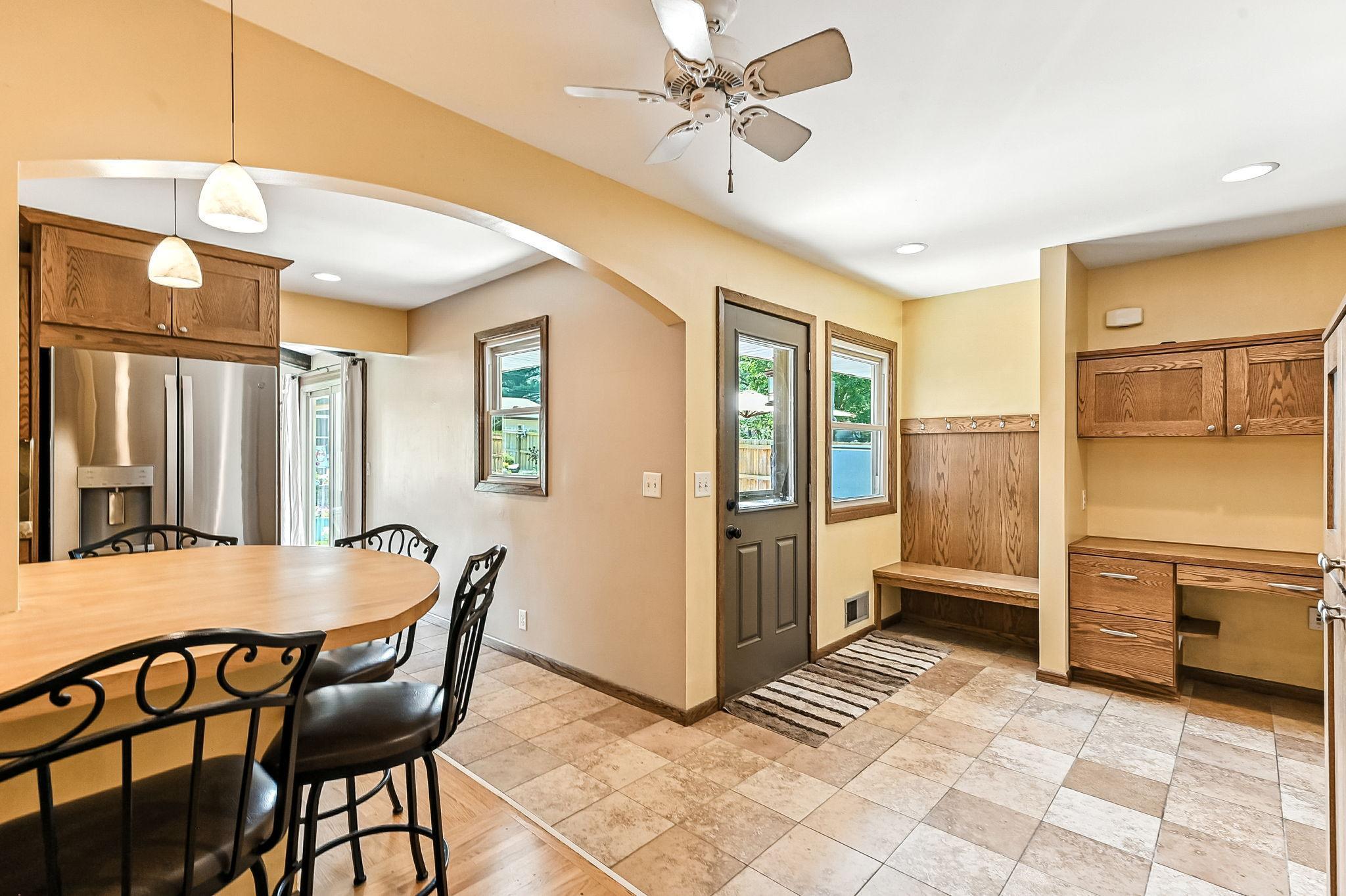 11309 Goodrich Road Bloomington, MN 55437 - Photo 10 of 50 Gallery Image 10