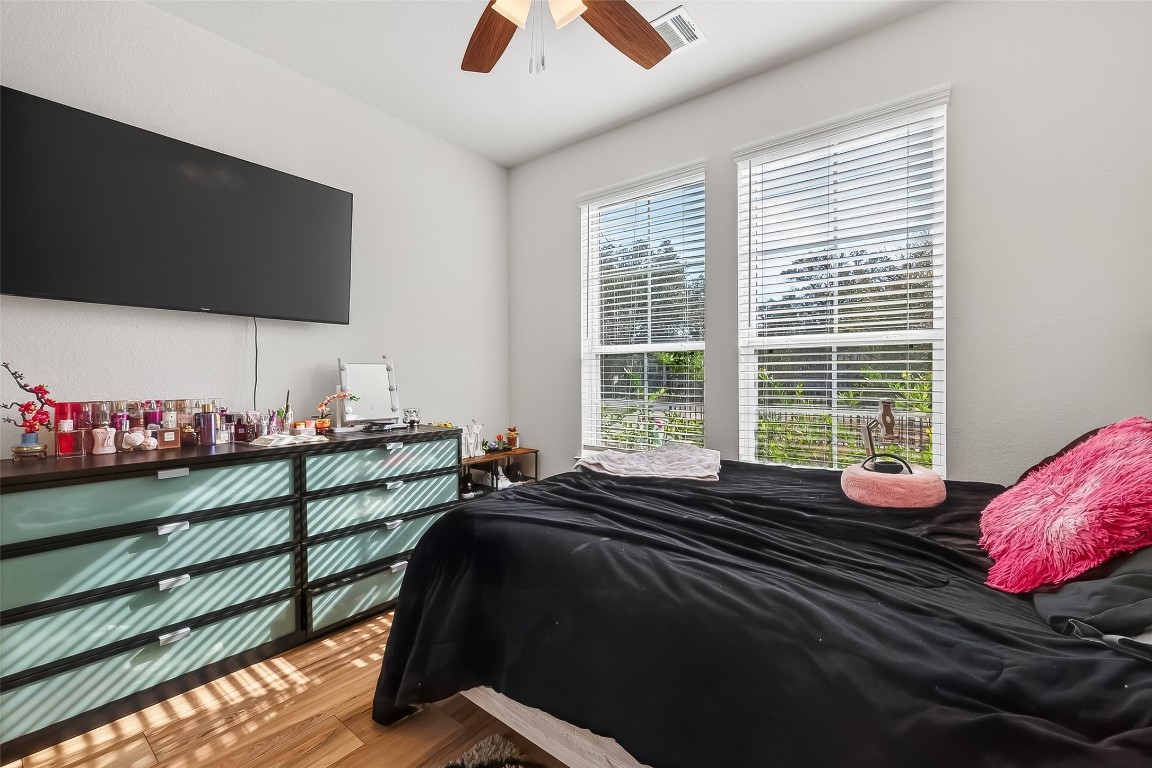 5121 Firnat Street Houston, TX 77016 - Photo 20 of 31