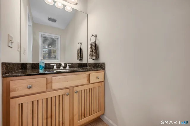 $329,900 | 330 Crystal Avenue, Unit 3, New London, CT 06320