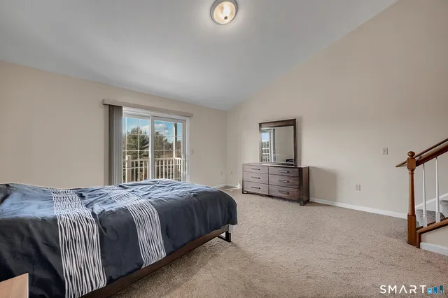 $329,900 | 330 Crystal Avenue, Unit 3, New London, CT 06320